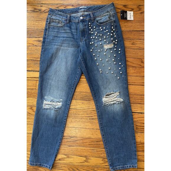 NWT Project Runway Distressed Blue Jeans Pearl Accents Womens 6 $59 - Picture 1 of 8